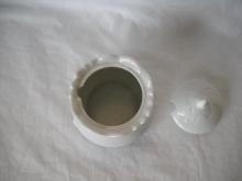 Renaldiz fine china JAPAN. Condiment jar
