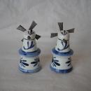 Salt and pepper shakers, blue and white.Mini size
