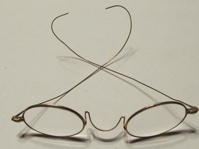 Gold Eye Glasses Oval Reading - Glass