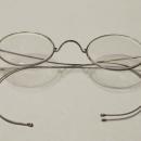 Eye Reading Glasses Oval Wire Rim - Glass