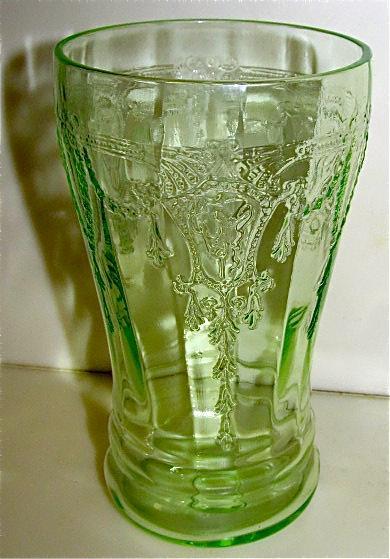 CAMEO BALLERINA Hocking Green Depression - Glass