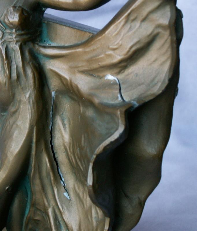 LOIE Dancing Lady Cast Metal Bookends - Metalware