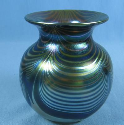 Correia Art Glass Vase 1974 - Early Pulled Feather Cobalt