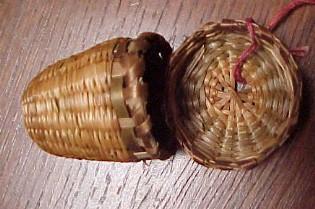Sweet Grass Native American Made Thimble Case - Textiles
