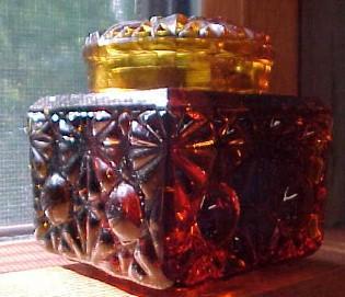 AMBER Daisy and Button INKWELL - Glass