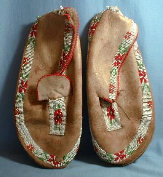 vintage American Indian Beaded Moccasins - Ethnographic