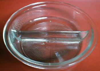 Kitchen Pyrex Glass Divided Serving Dish