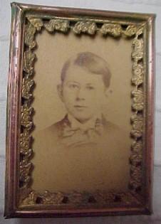Victorian Brass Mini Frame - Metalware