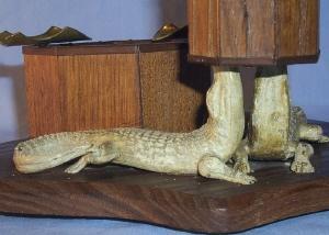 Unique ALLIGATOR Wooden Matchholder and Ashtray - Misc.