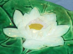 Green Holdcroft MAJOLICA Pottery Pond Lily Bowl