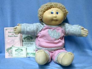 vintage 1982 Cabbage Patch Doll DARLEEN EMMIE - Xavier Roberts Toy baby doll