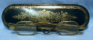 Victorian Enameled Papier Mache Eyeglass case with Spectales - misc