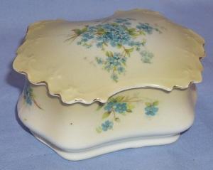 Old Eight Piece VICTORIAN Porcelain Dresser Set