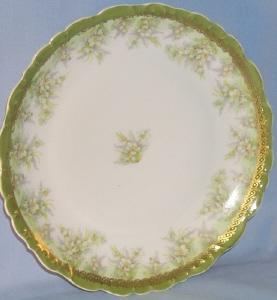 LIMOGES Petite Flower Design on Green Porcelain Plate