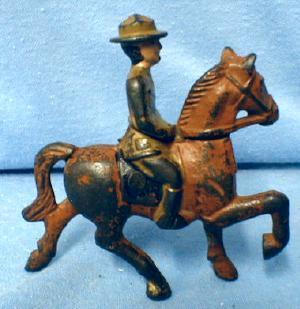 vintage Cast Grey Iron WWI Cavalry TOY SOLDIER ON HORSE - toys