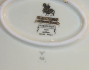 German BLACK KNIGHT Porcelain Casserole Dish w/ Lid
