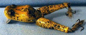 old Paw Paw WOTTA Frog - Vintage Fishing Sporting