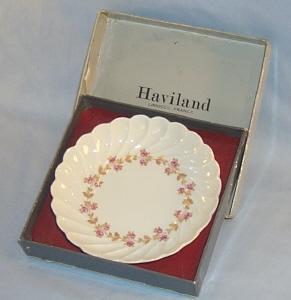 Haviland LIMOGES Small Flowered Porcelain Bowl in Original Box