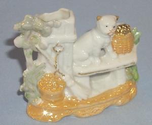 German Lustreware Porcelain SPILL HOLDER