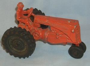 Red MINNEAPOLIS-MOLINE Toy Tractor - Toys
