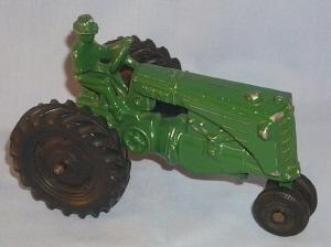 Green MINNEAPOLIS-MOLINE Toy Tractor - Toys