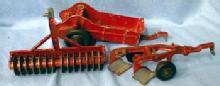 vintage Hubley Die Cast Farm Impliment Toy Group - toys