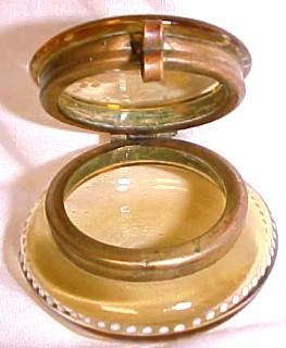 Enameled Patch Box Amber - glass