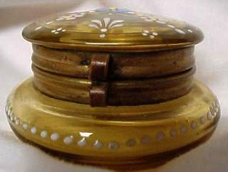 Enameled Patch Box Amber - glass