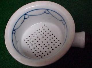 Flow Blue Strainer - Porcelain/ Fine China