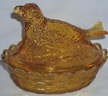 Amber BIRD ON NEST Glass Covered Dish