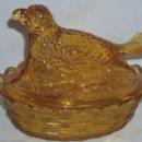 Amber BIRD ON NEST Glass Covered Dish
