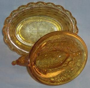 Amber BIRD ON NEST Glass Covered Dish