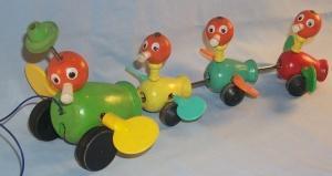 Fisher Price DUCK AND DUCKLINGS Pull Toy