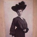 Photo Victorian Lady in Bustel and Hat - Paper