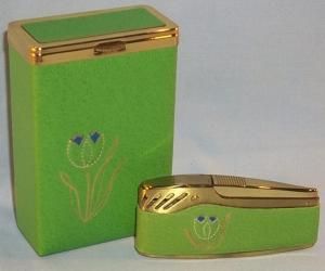 Unique Princess Gardner DUTCH GIRL Green Leather Cigarette Case and Lighter Set in Original Box - Tobacciana