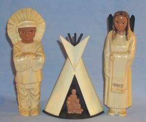 Three AMERICAN INDIAN Plastic Figurines - Ethnographic