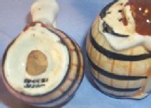 Contemporary MAMMY AT WASHTUB Porcelain Salt and Pepper Shakers