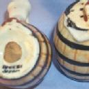 Contemporary MAMMY AT WASHTUB Porcelain Salt and Pepper Shakers
