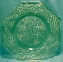 Vaseline green Glass Octagon Plate - Canary ROMANESQUE - L.E. Smith