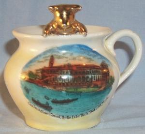 German Made Souvenir Porcelain Advertising Pot with Golden Bear CASINO FROM CANAL, BELLE ISLE PARK, DETROIT, MICH.
