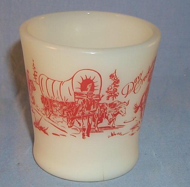 DAVY CROCKETT Milk Glass Mug