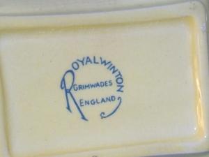 ROYAL WINTON Yellow Canada Souvenir Dish - Pottery