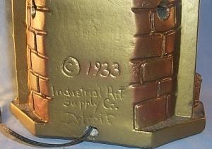 Chalkware WISHING WELL Desk Lamp - Misc.