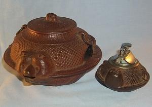 Two Piece Cast Iron BEAR Design Cigarette Smoking Set - Tobacciana