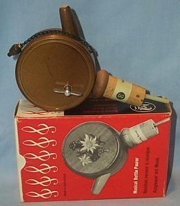 Musical Bottle Pourer - Misc.