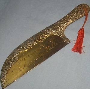 Gold and Silver Finished NIAGARA FALLS Advertising Pewter Crumb Scrapper and Pan