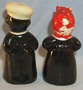 BLACK CHEF AND MAMMY Ceramic Salt and Pepper Shakers - Ethnographic