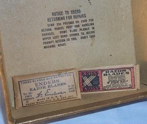 KRISS KROSS Safety Razor Blade Stropper in Box - Misc.