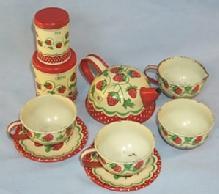 WOLVERINE Tin Toy Nine Piece Strawberry Decorated Child's Tea Set