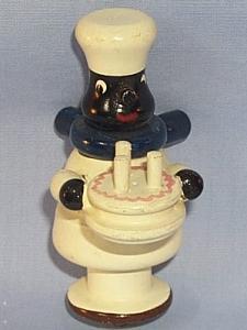 Ethnographic BLACK CHEF WITH CAKE Wooden Figurine